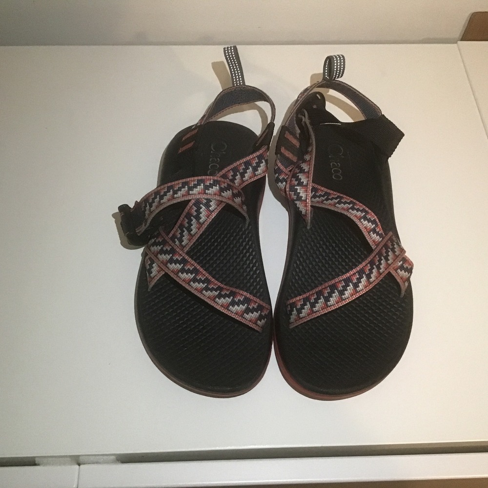 Chaco‎ Kids Z1 Ecotread Sandals Tribal Black Red Geometric Straps Youth Size 4